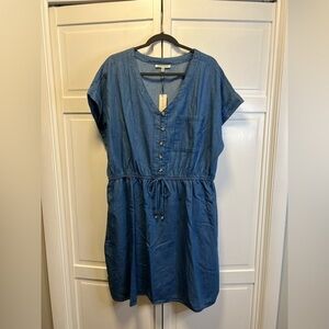 NWT Speed Control Denim Short Sleeve Dress Size Women’s 3X Color Blue